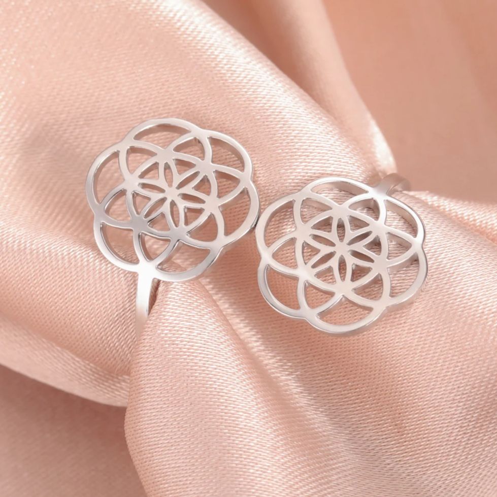 LIKGREAT Hollow Flower of Life - огляд і ціна Wedding Sutra